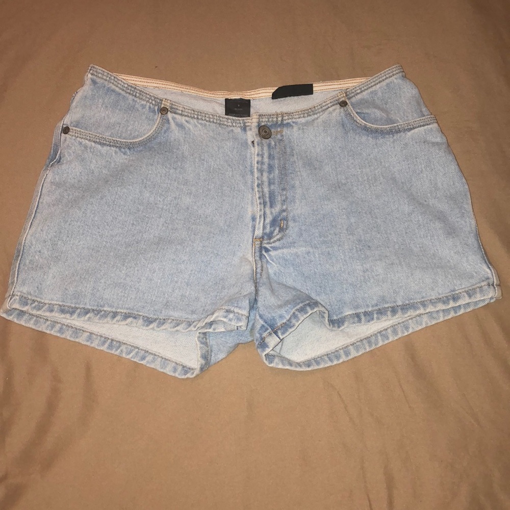 Deimn Low Rise Jean Shorts